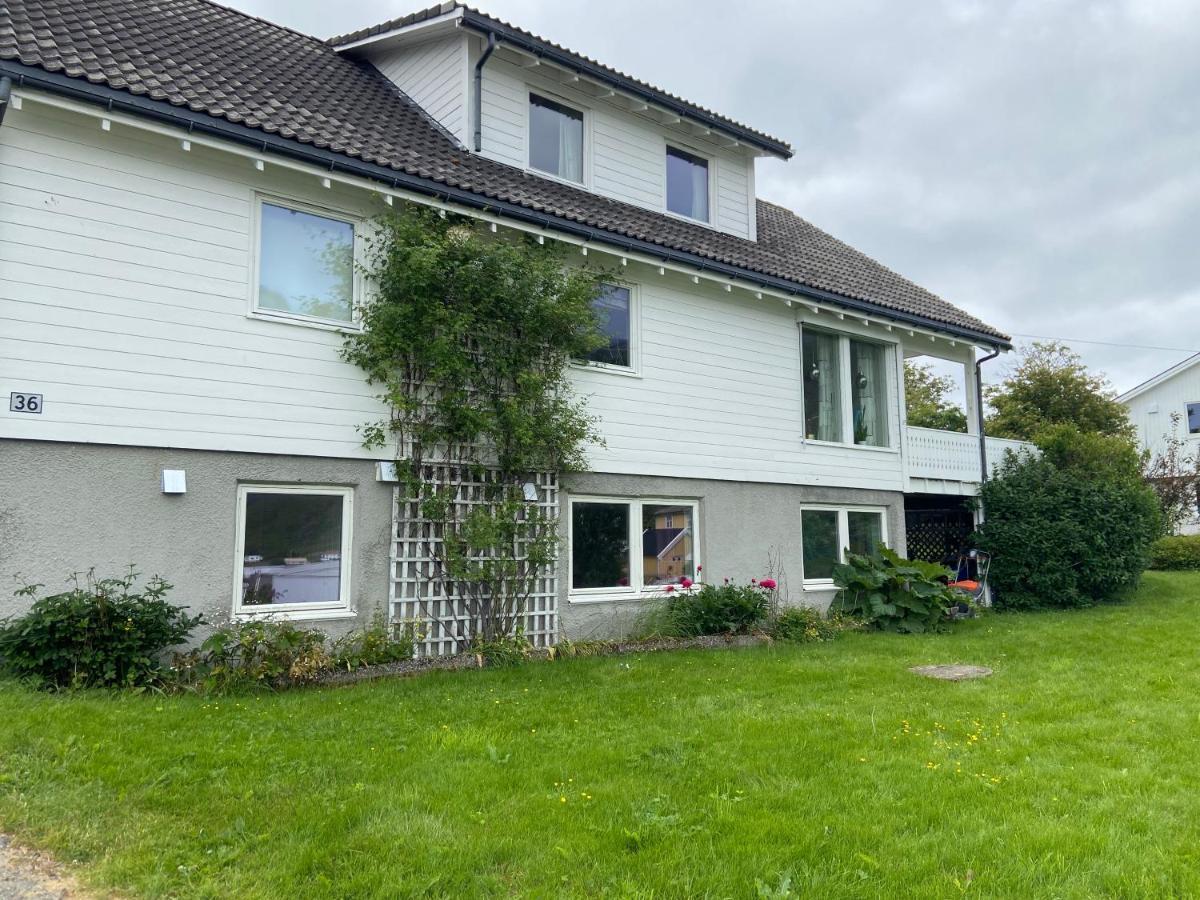 Lofoten Overnatting - Ballstad Exterior foto